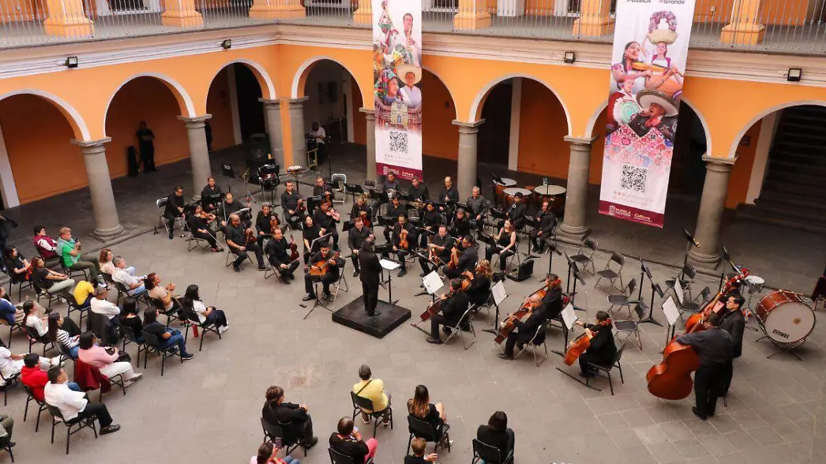 Puebla celebra el Día de San Valentín con arte y cultura en el Centro Histórico